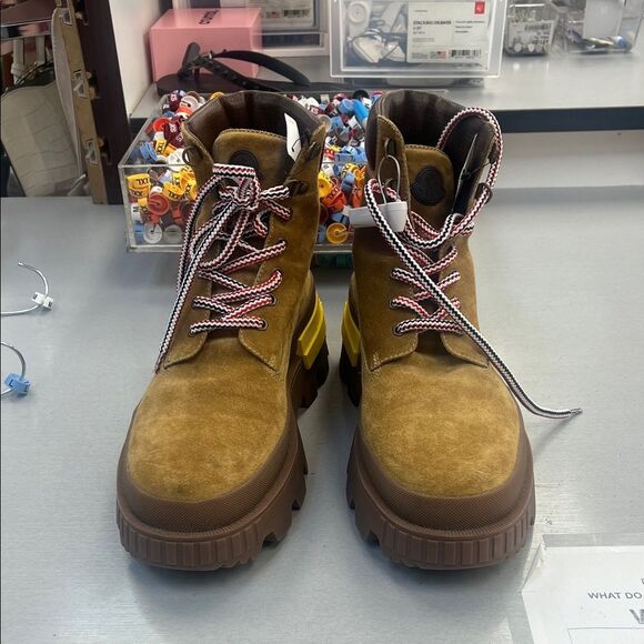 Moncler Tan Suede Boots with Red and White Laces - Picture 1 of 6